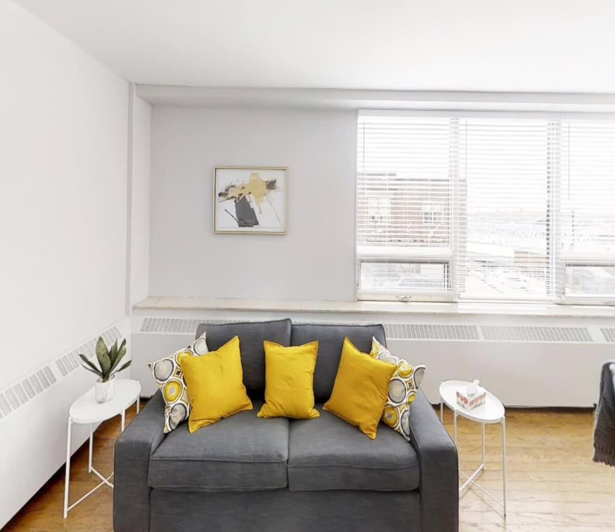 Bright Cozy Condo The Heart Of Uptown 2Bed Coffee & Tea Сент-Джон Экстерьер фото